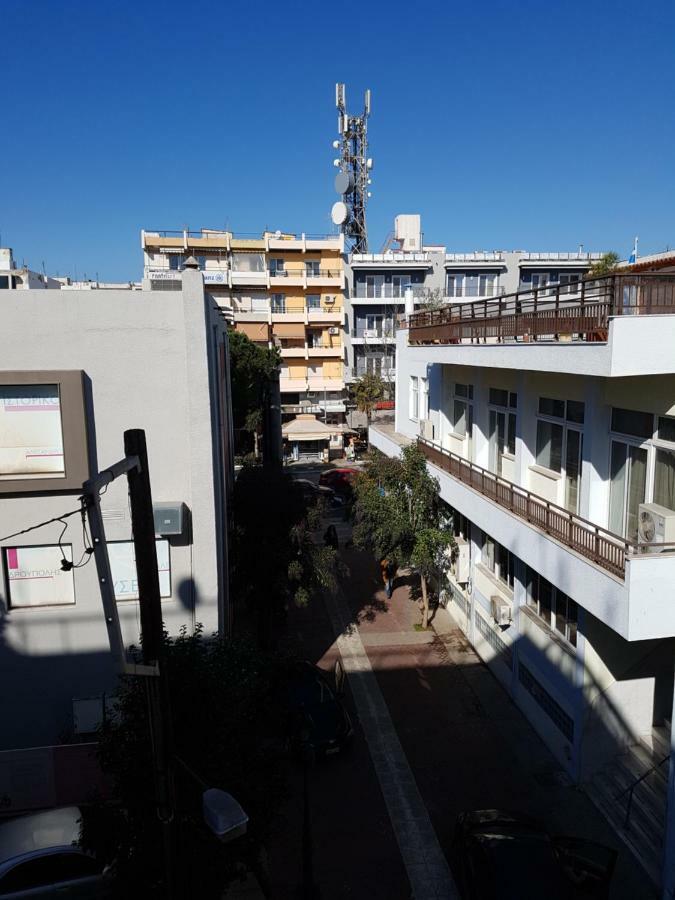 Betty'S Central Apartment アレクサンドルポリス エクステリア 写真